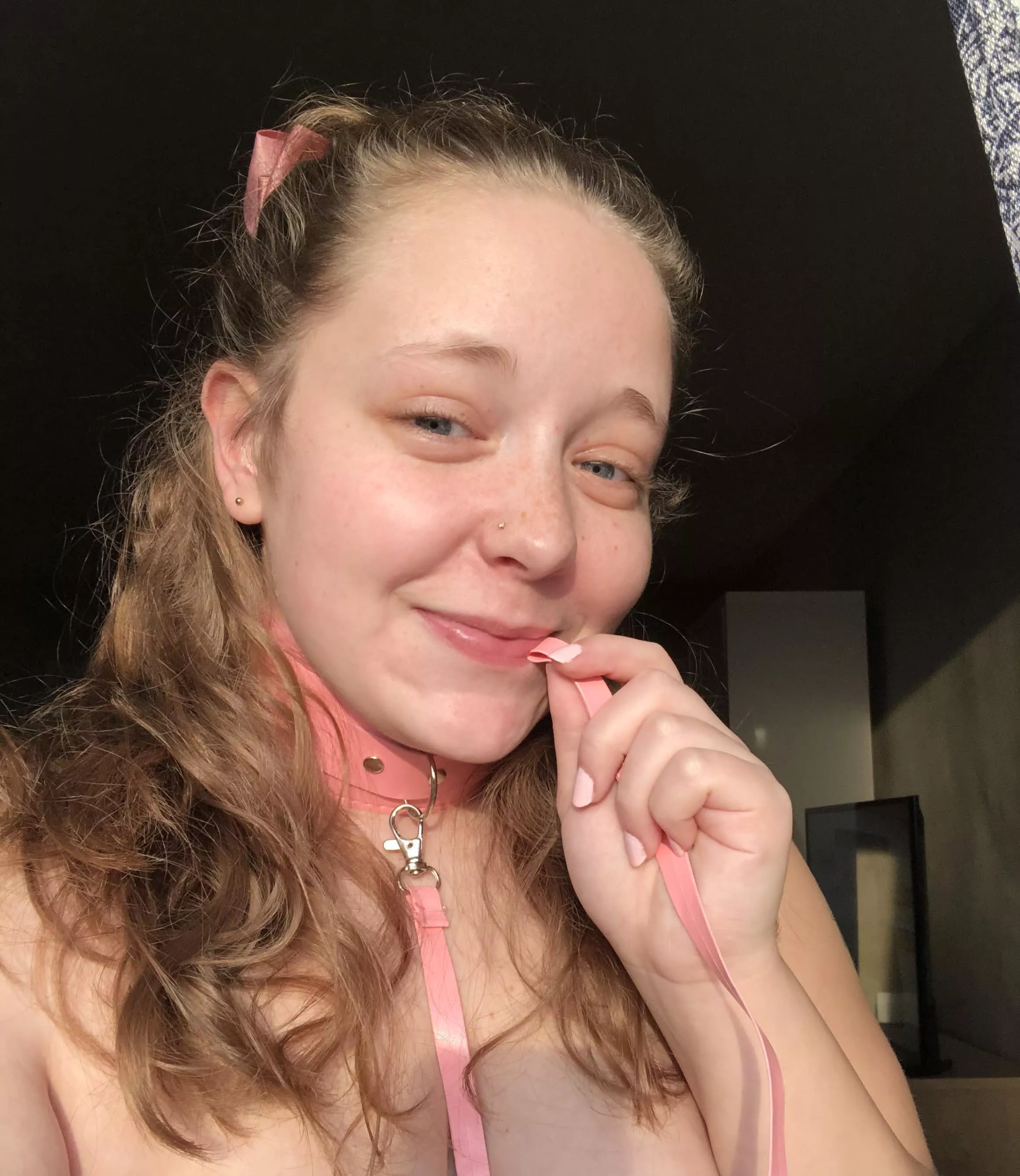 pretty lil girl on a leash 💕 pretty lil girl on a leash 💕