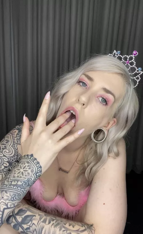 Pretty princess brace face 💕