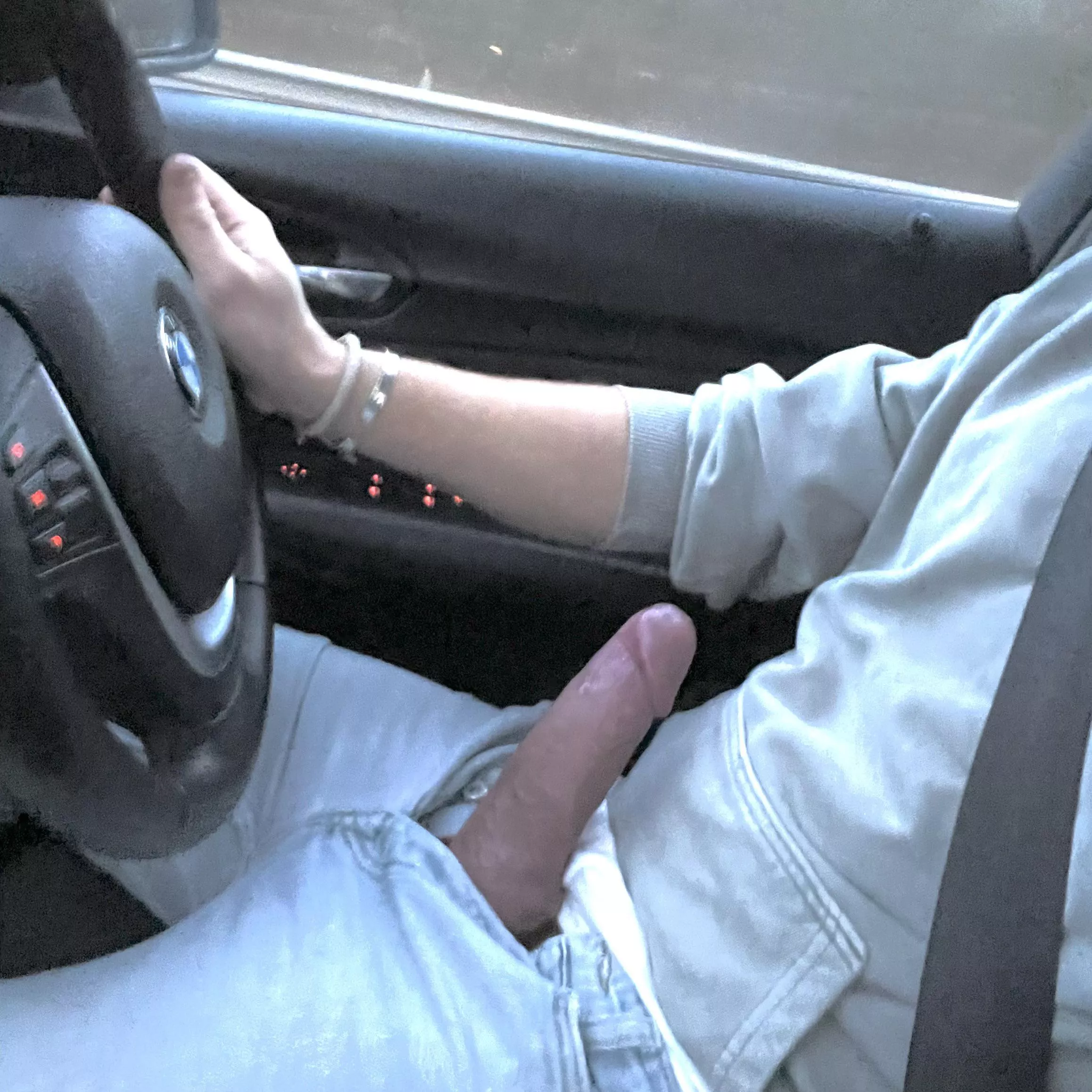 Pretty sure a lad in the truck next to me saw it all! 👀