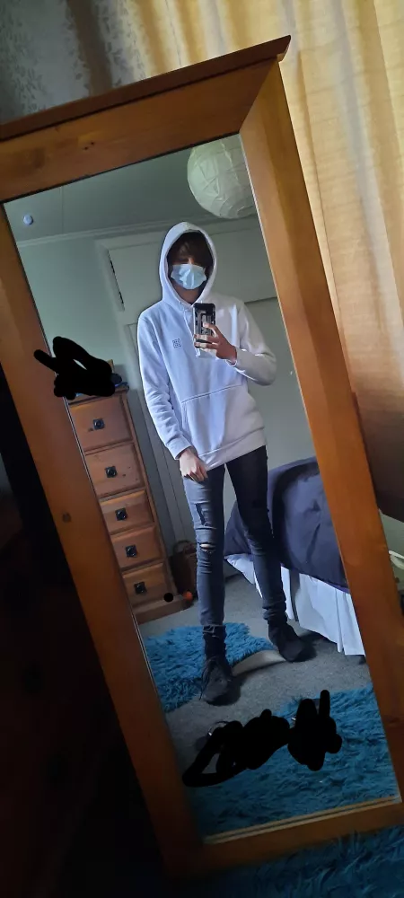 Pretty sure only 7 people will even see this.... hewwoo Pretty sure only 7 people will even see this.... hewwoo