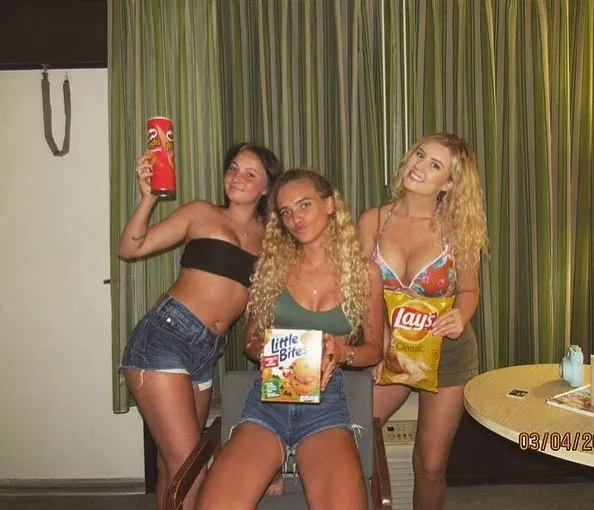 Pringles, Little Bites, or Lays? Pringles, Little Bites, or Lays?