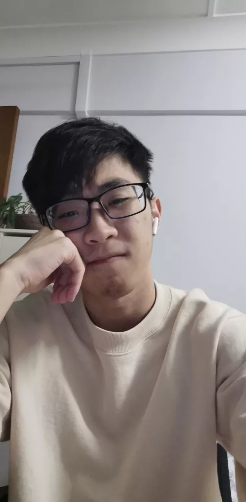 projects projects projects :( someone come distract me from my work please