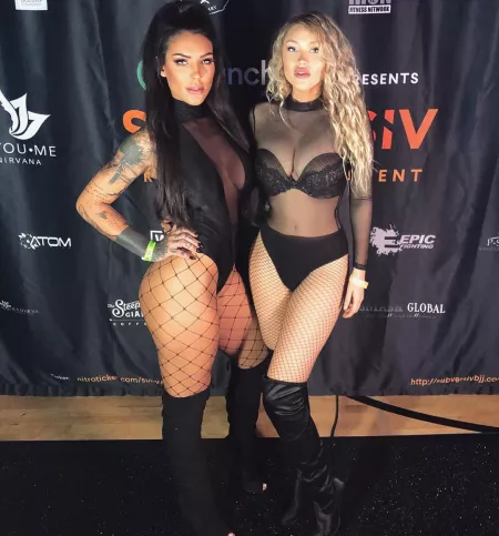 Promo girls