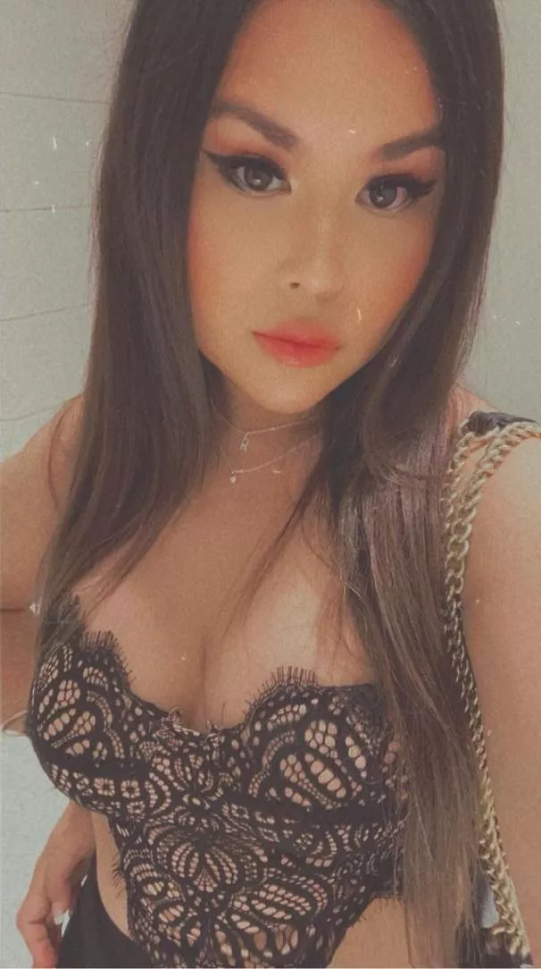 Proper hottie Proper hottie