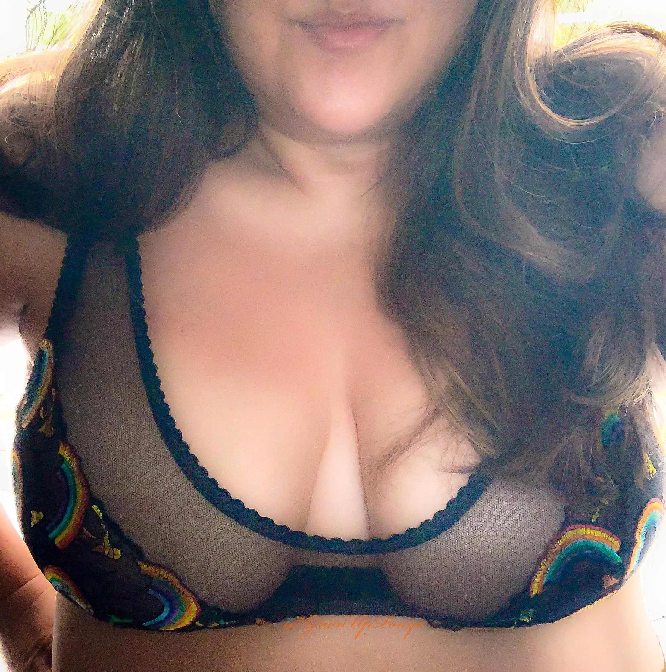 Proud of my new bralette ? and ready for some fun this weekend ?