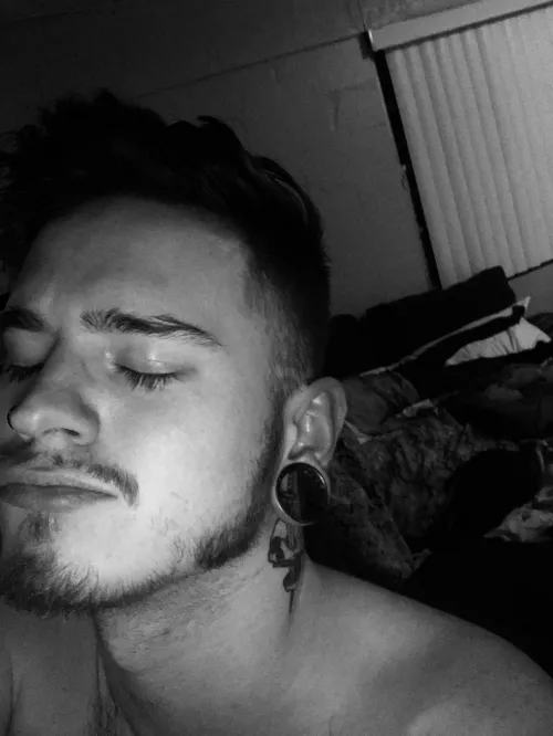 ps4 players? Let’s play apex, dead by daylight, mortal kombat?? or tell me some new games been looking to play something new lately psn: ethereal-mothman