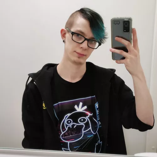 Psy Ducking Monday to everyone! 🦆