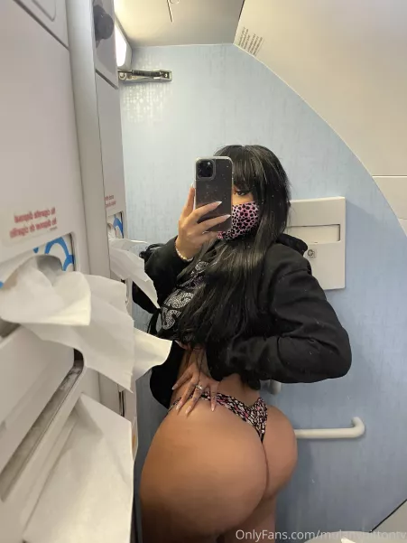 Public Cheeks Public Cheeks