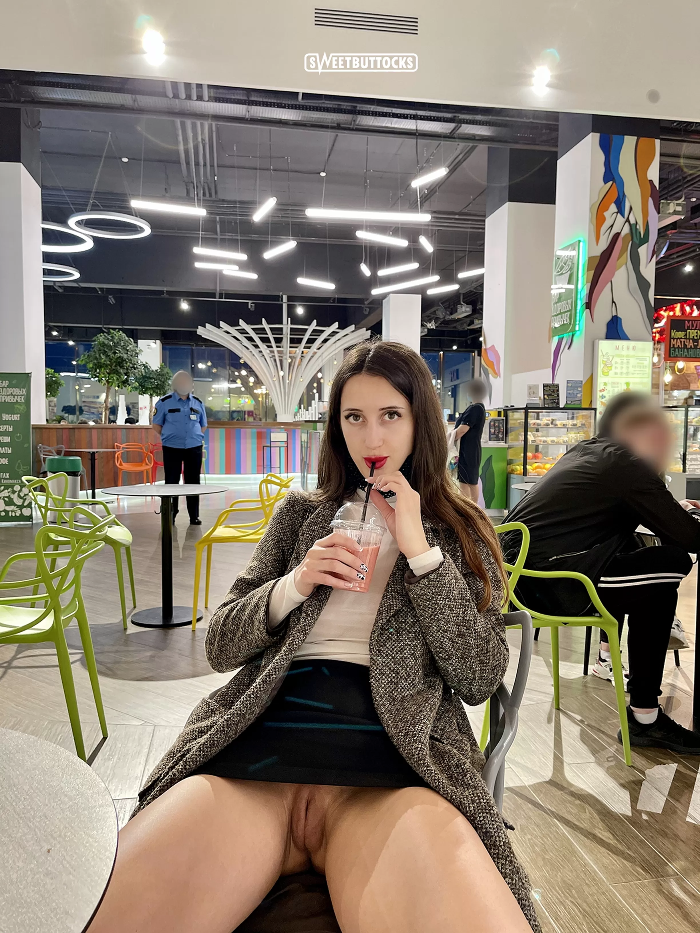 Browse public mall and wet pussy under my pants - FlashingAndFlaunting for ...