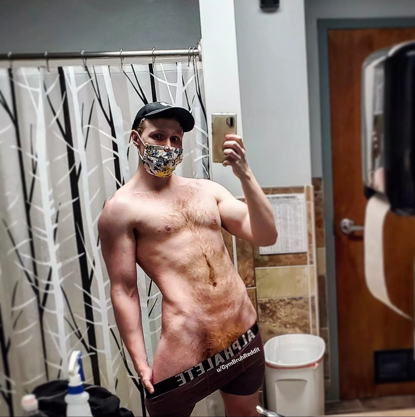 pull down my underwear bro and deep throat me! 👅😏 pull down my underwear bro and deep throat me! 👅😏