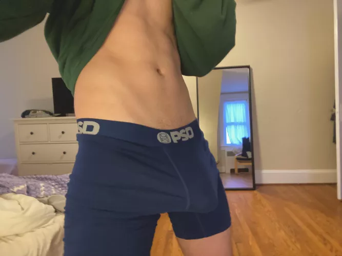 Pull them down for a bouncy surprise😜