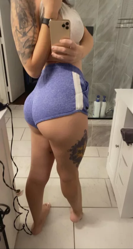 Purple shorts 💜