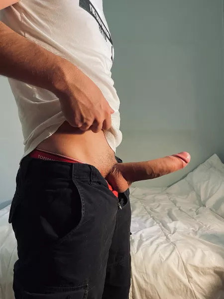 Push it back and start pleasing me π€€