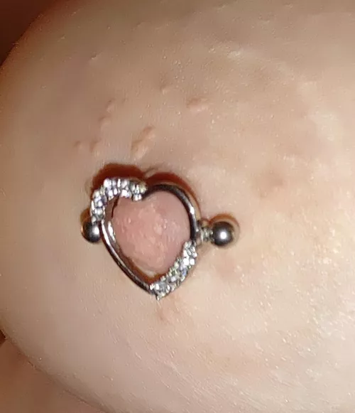 Put me in your mouth.... Or should I suck it my self??