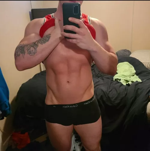 Putting your head between my quads and inserting π₯π΅