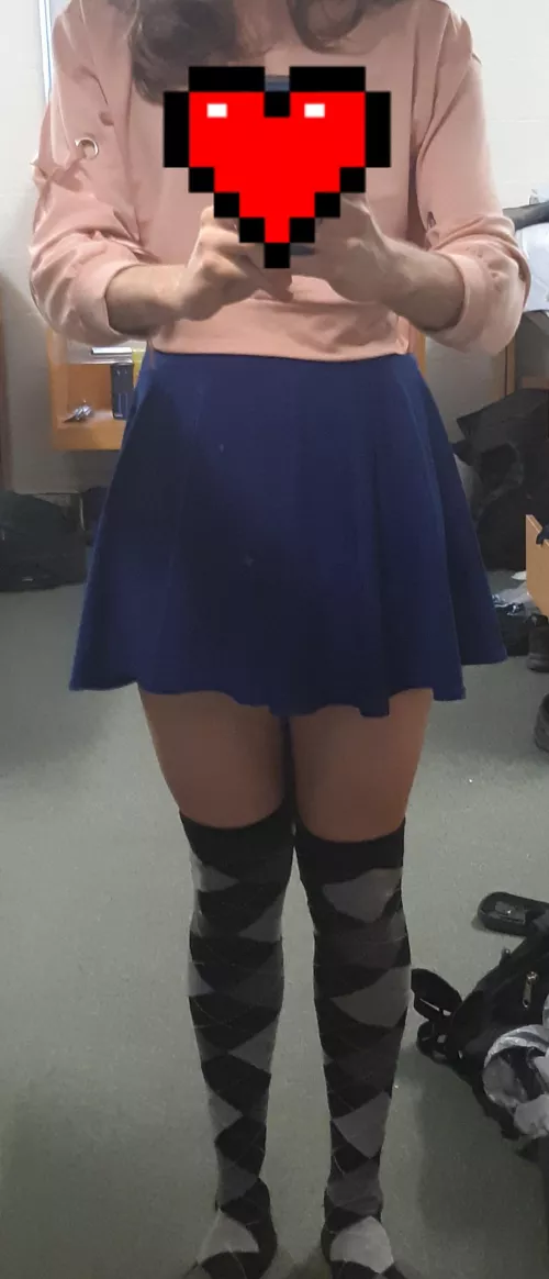 Pwease be my valwintine. Pwease be my valwintine.