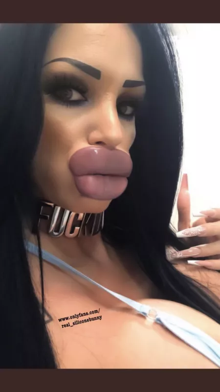 Queen Fuckdollπ€€π€€ππ Queen Fuckdollπ€€π€€ππ