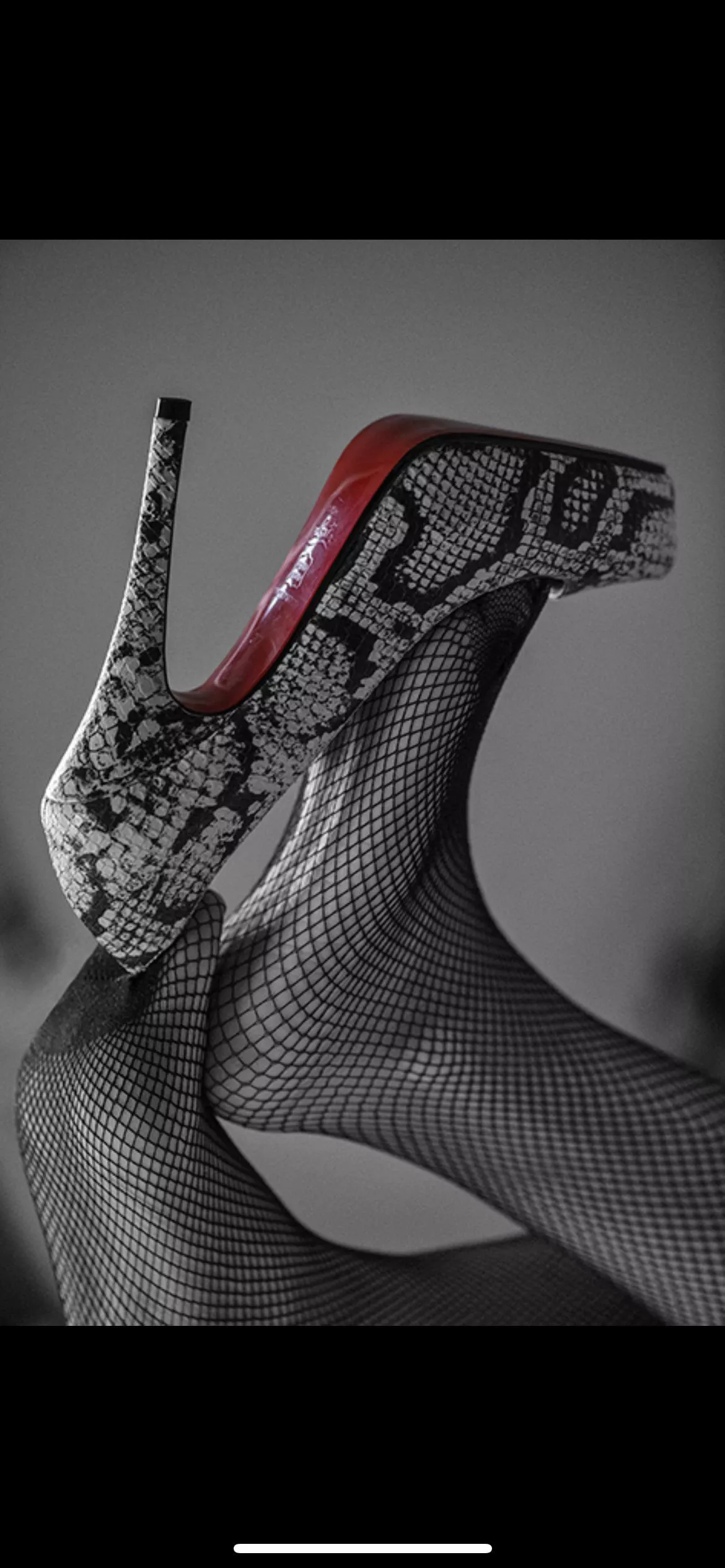 Queen of the heels, Louboutin Queen of the heels, Louboutin