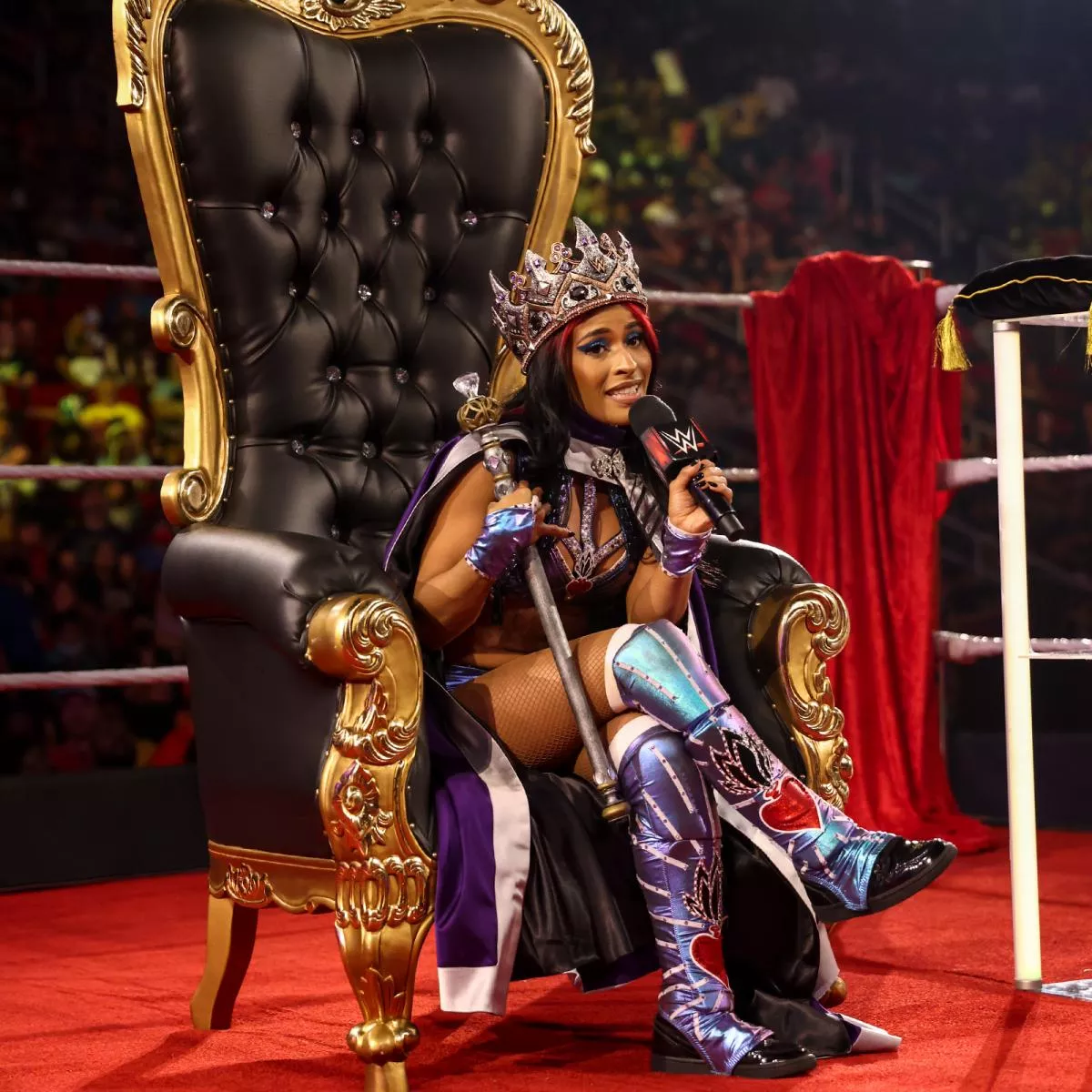 Queen Zelina Queen Zelina
