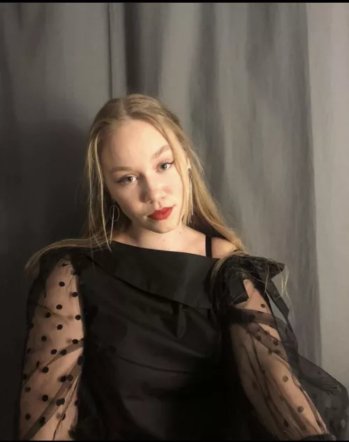 Quelqu’un pour parler d’elle ?