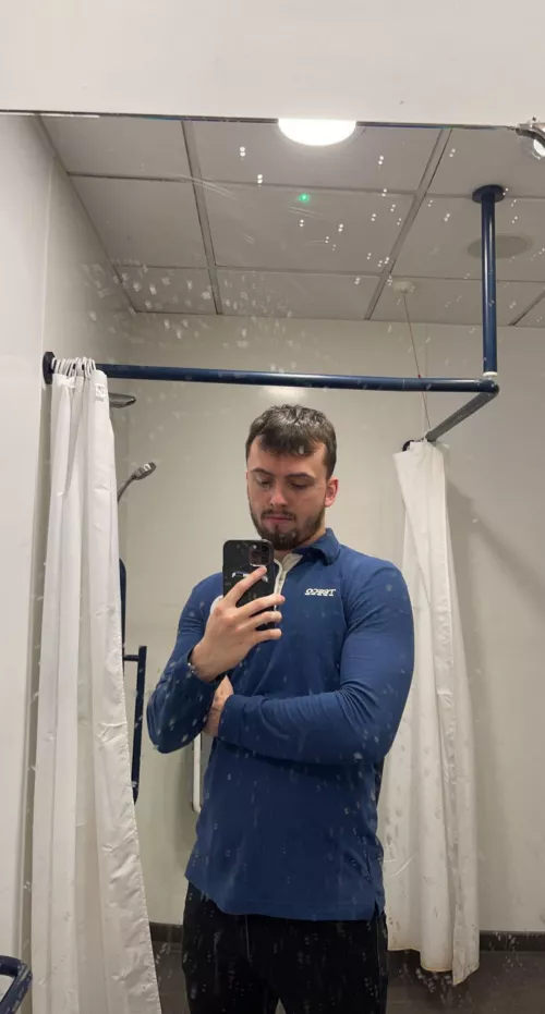 Quick gym pump before work ;)