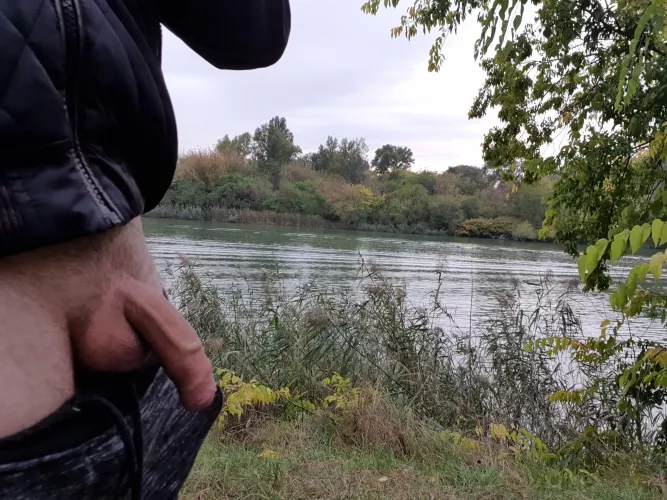 Quick pic on the riverside before the kayakers come back