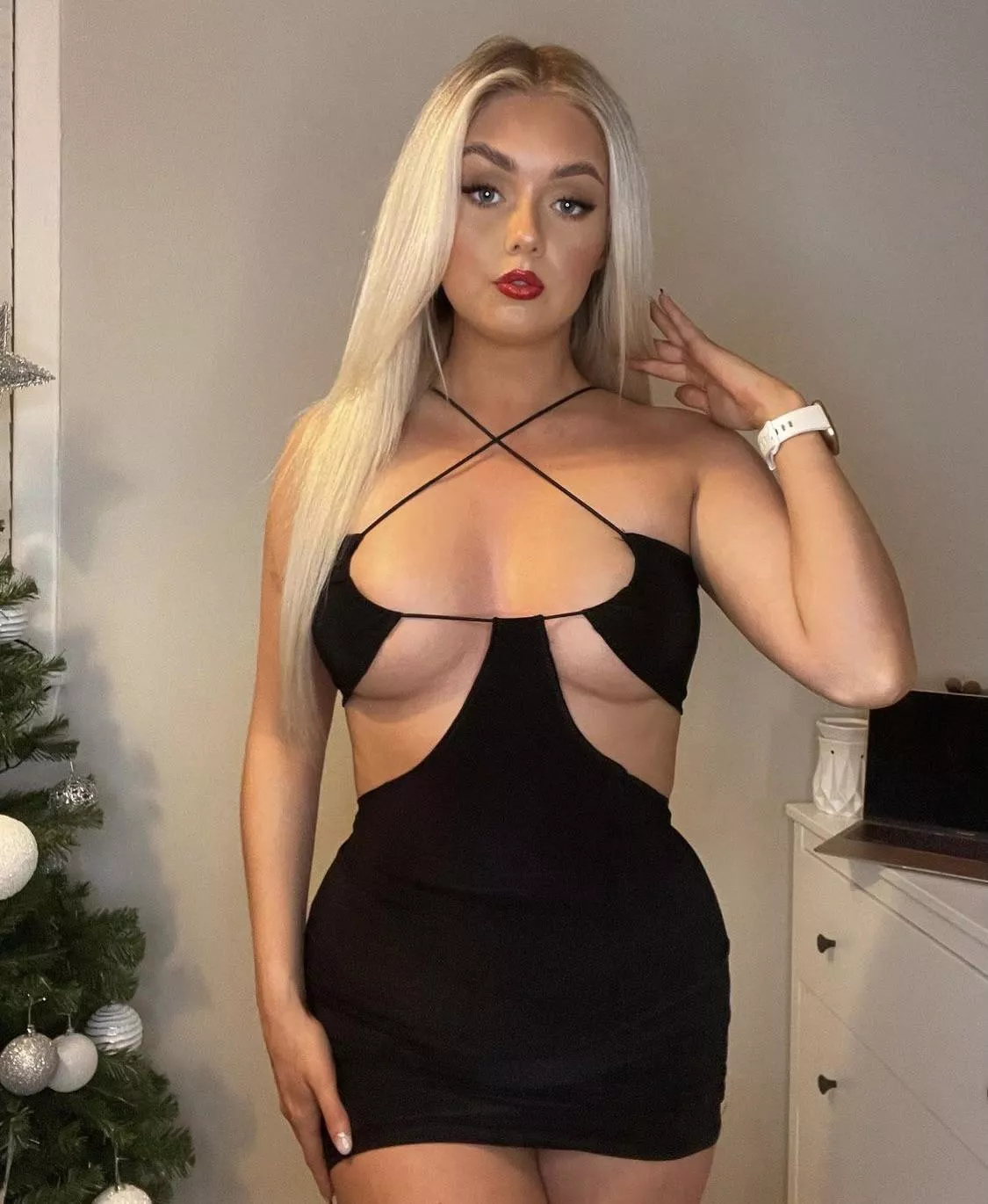 Rachel bustin out Rachel bustin out