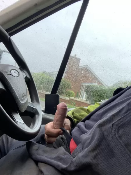 Rainy hard on! Rainy hard on!