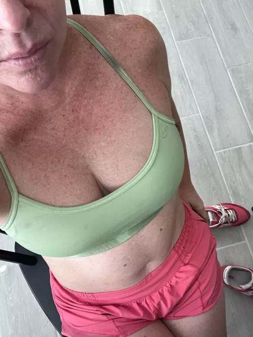 Rate my running gear? (f)48