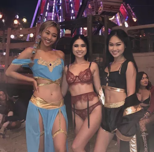 Rave Girls Rave Girls