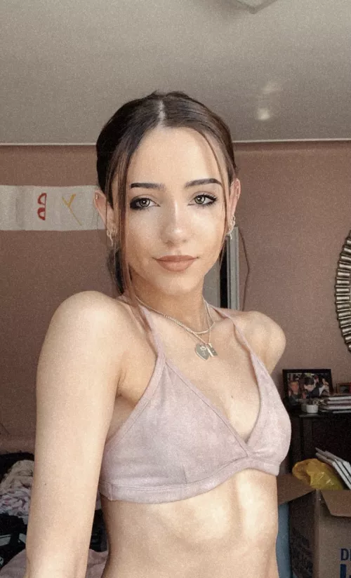 React if we can fuck