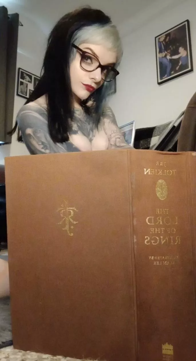 Read to me while I suck your dick Read to me while I suck your dick