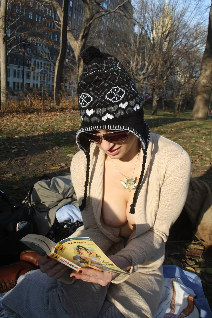 Reading In The Park Reading In The Park