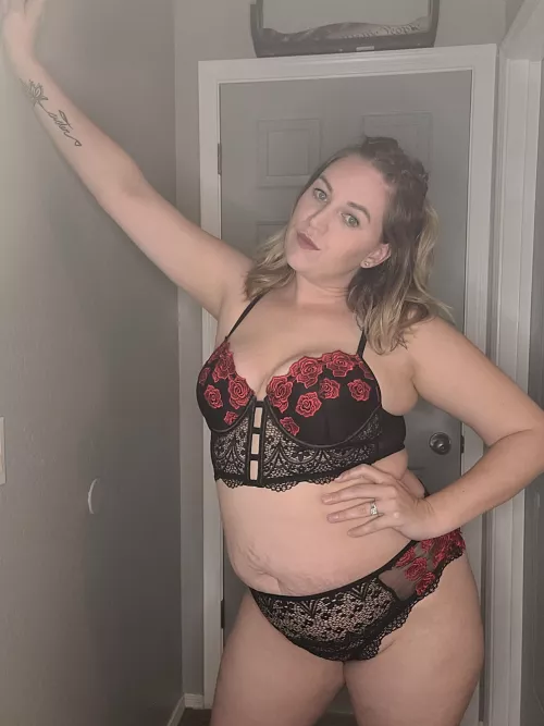 Ready for valentines day. Hope I get fucked hard