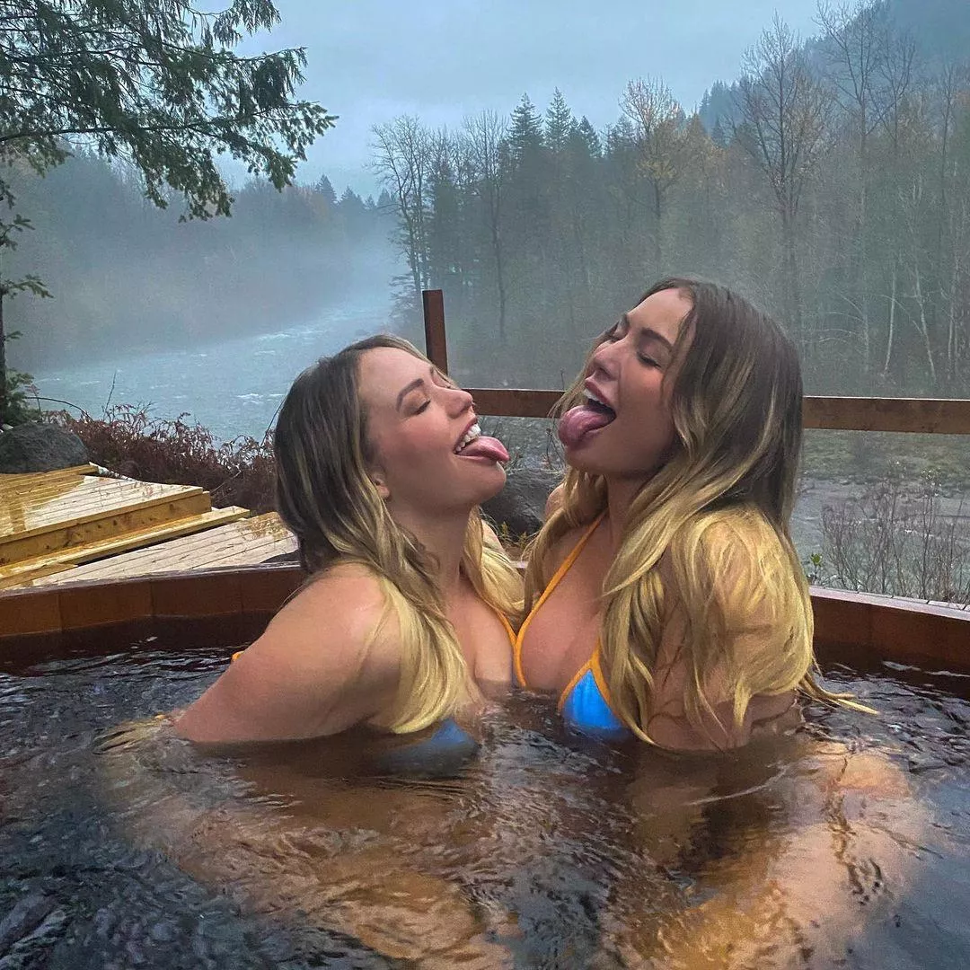 Ready to share a load of cum with KellyTheKay Ready to share a load of cum with KellyTheKay