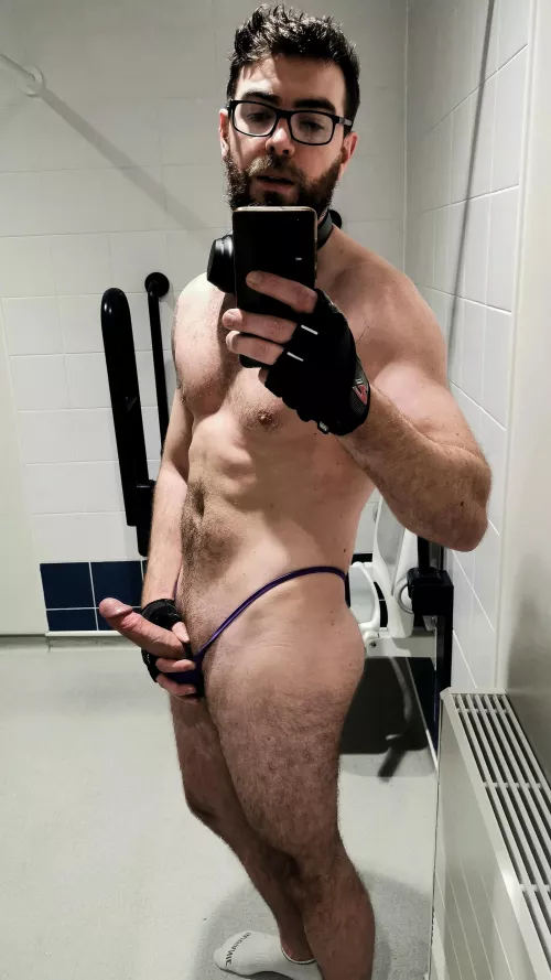 Ready to shoot ropes [35]