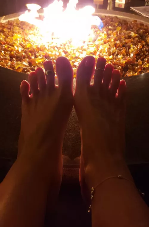 Ready to suck on my toasty toes??? Ready to suck on my toasty toes???