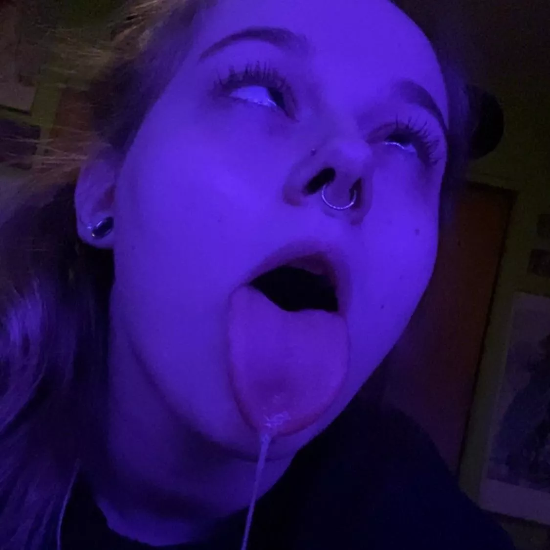 ready to taste what you’ve been working up all day for me 🖤💦