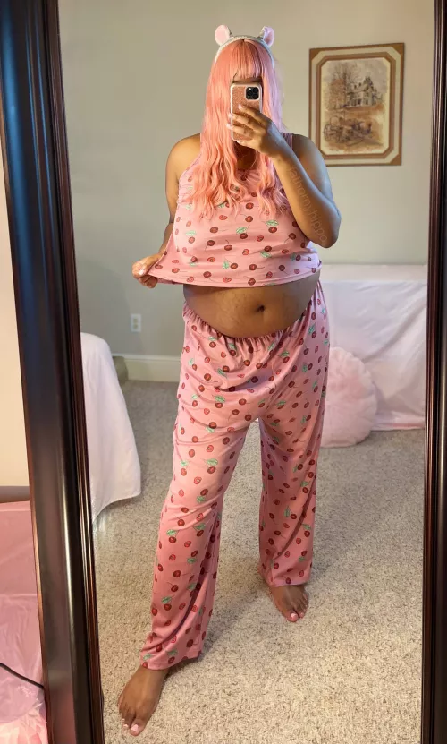 Really digging this outfit! [6’1”]