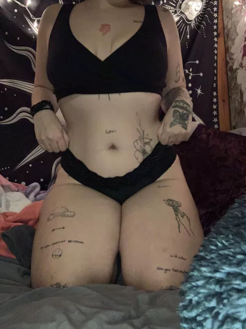 Really hoping to find a gf on here 😩