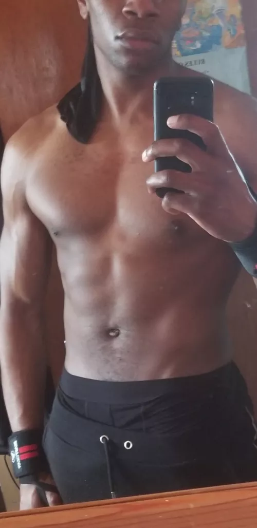 Recently single and lonely, want to show a BBC some love? KIK = Blackbull0396