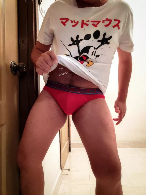 RED ALERT: The whole town was painted in red as the Lunar New Year happens in less than 2 weeks. Mickey and I joined in too ๐ญโค๏ธ๐ฎ๐ฒ