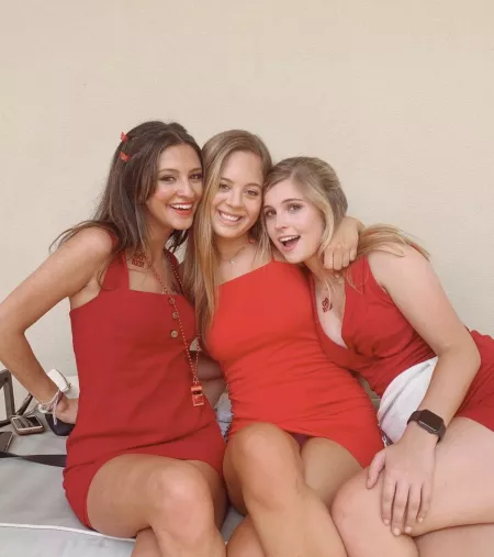 Red dresses Red dresses