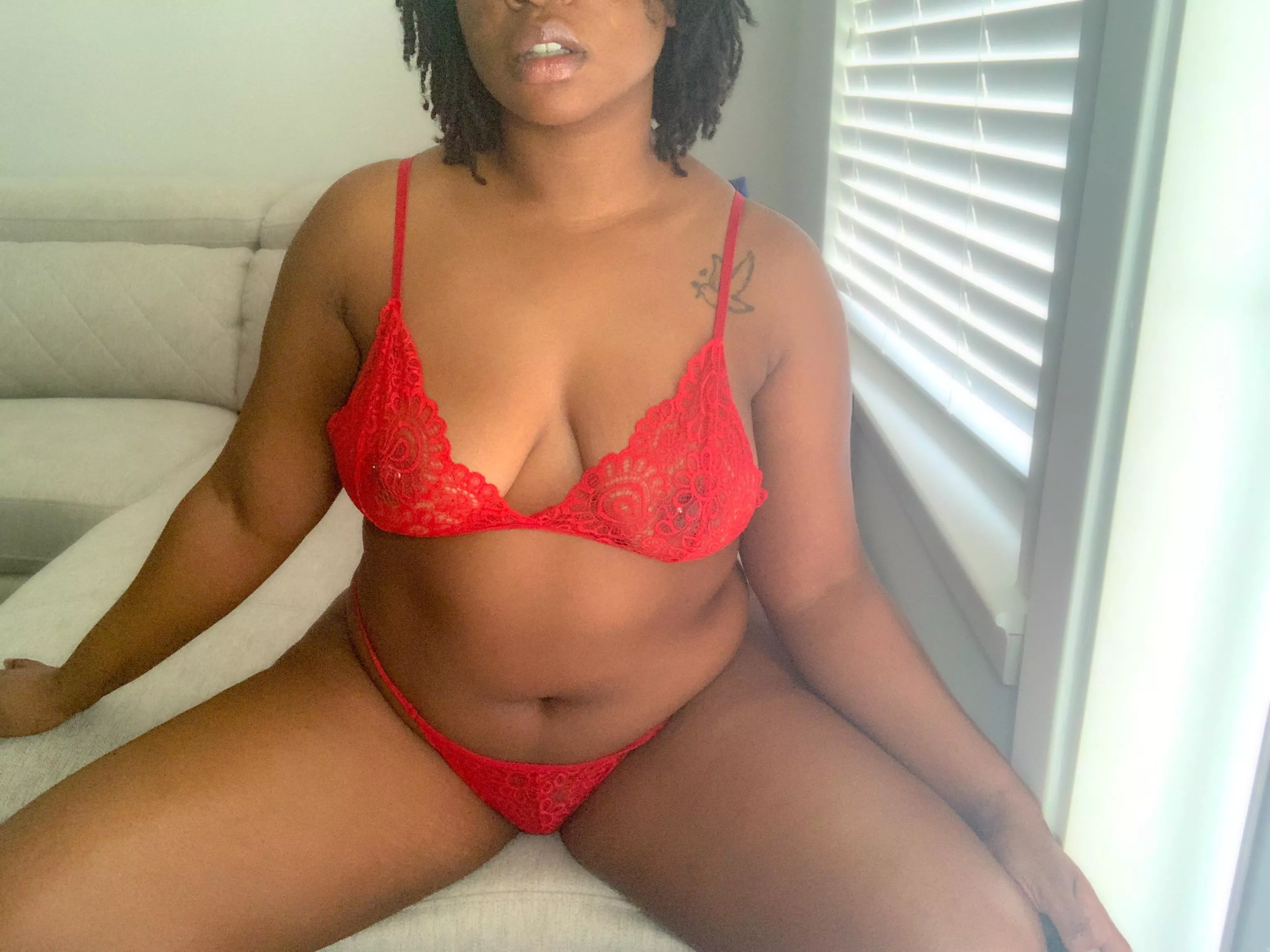 Red Is My Fave Nudes Womenofcolour Nude Pics Org