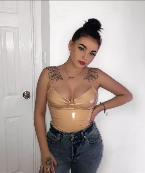 Red lip