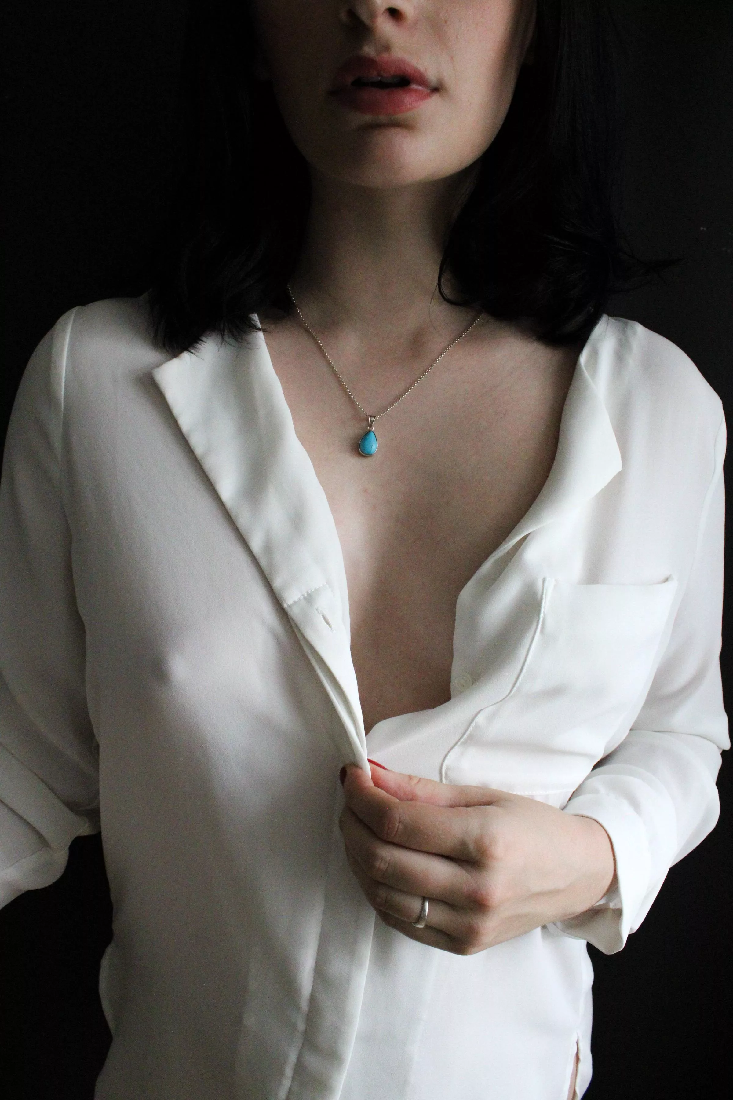 Red lips, white blouse and no bra. Red lips, white blouse and no bra.