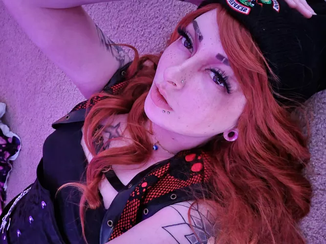 Red metal head ♥️