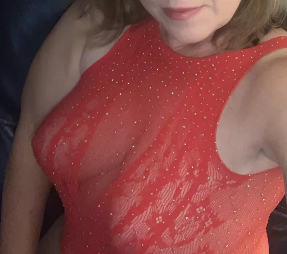 Red puts the Devil in my βMrs Jonesβ (51f) π₯ππ₯