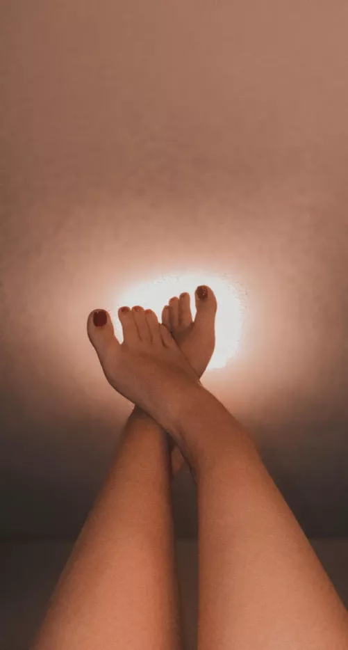 red toes ❤️