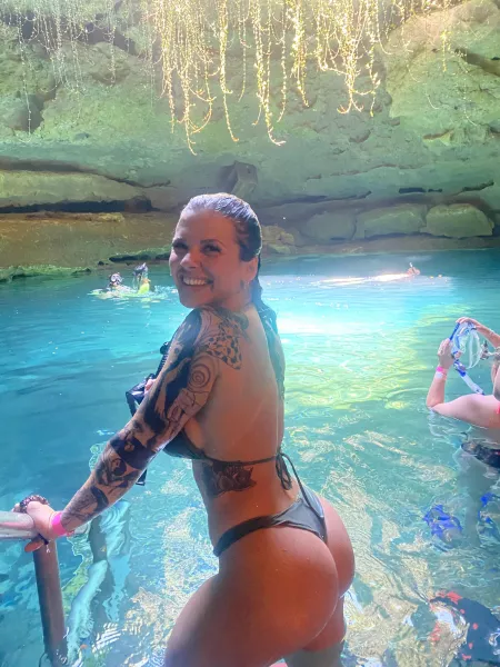 Reddit trolls donβt even deserve this photo ππ½